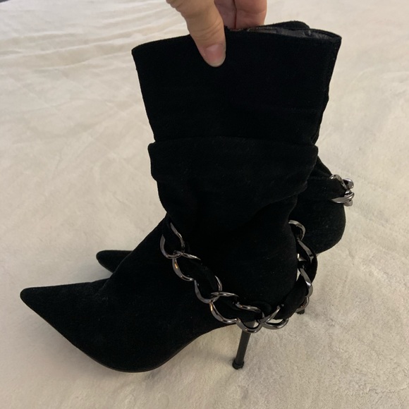 Black boots size 7.5 - Picture 4 of 7